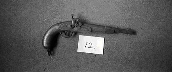 Mezi ukradenými předměty je například tato pruská jezdecká pistole.
