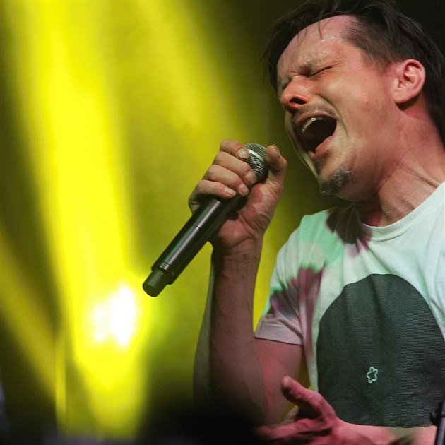 Chinaski zahájili svoje leto�ní tuzemské turné na Vyso�in�. První koncert...