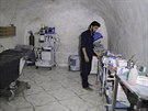 Operaní místnost v jeskyni severn od Hamá (9. bezna 2015).