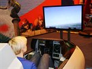Simulátor letu vojenské stíhaky F-15 na kosmické výstav Gateway to Space.