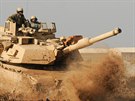 Tank Abrams bhem cviení v Iráku