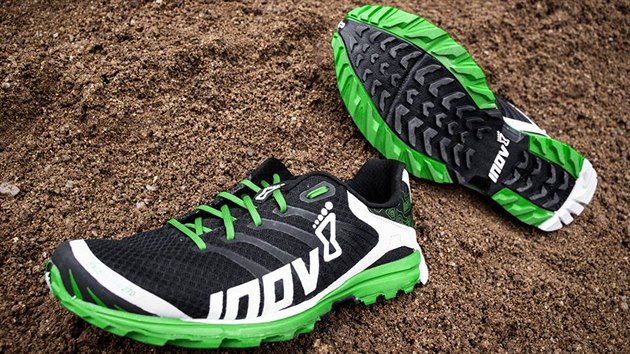 TEST: Inov-8 Race Ultra 270 - odlehen varianta z univerzlnho konceptu Race Ultra je rychlej, leh a kontaktnj, ne jej robustnj pedchdce Race Ultra 290