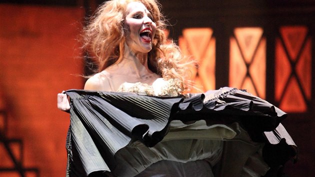 Ivana Gottov v muziklu Pzrak Londna