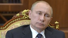 Ruský prezident Vladimir Putin na snímku, který ve středu zveřejnila RIA...