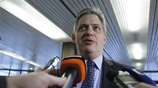 Ministr pro lidská práva a legislativu a kandidát na post prvního místop�edsedy...