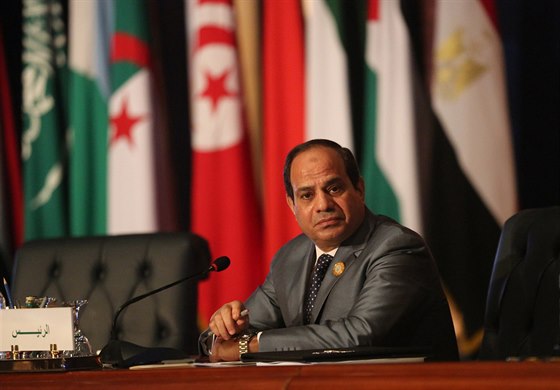 Egyptský prezident Abdal Fattáh Sísí.pedsedá summitu Ligy arabských stát v...