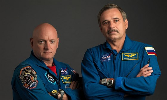 Scott Kelly a Michail Kornijenko spolu stráví na ISS celý rok.