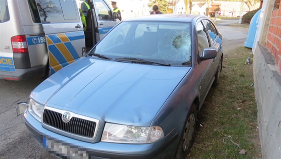 idi v Rabí srazil ti eny. Dv jsou zranné lehce, jedna utrpla tké...