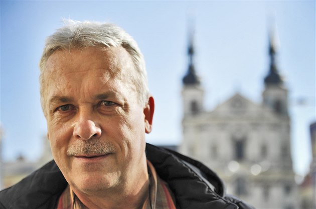 Ivan Voká� je povoláním konstruktér a projektant. Historie míst spojených se...