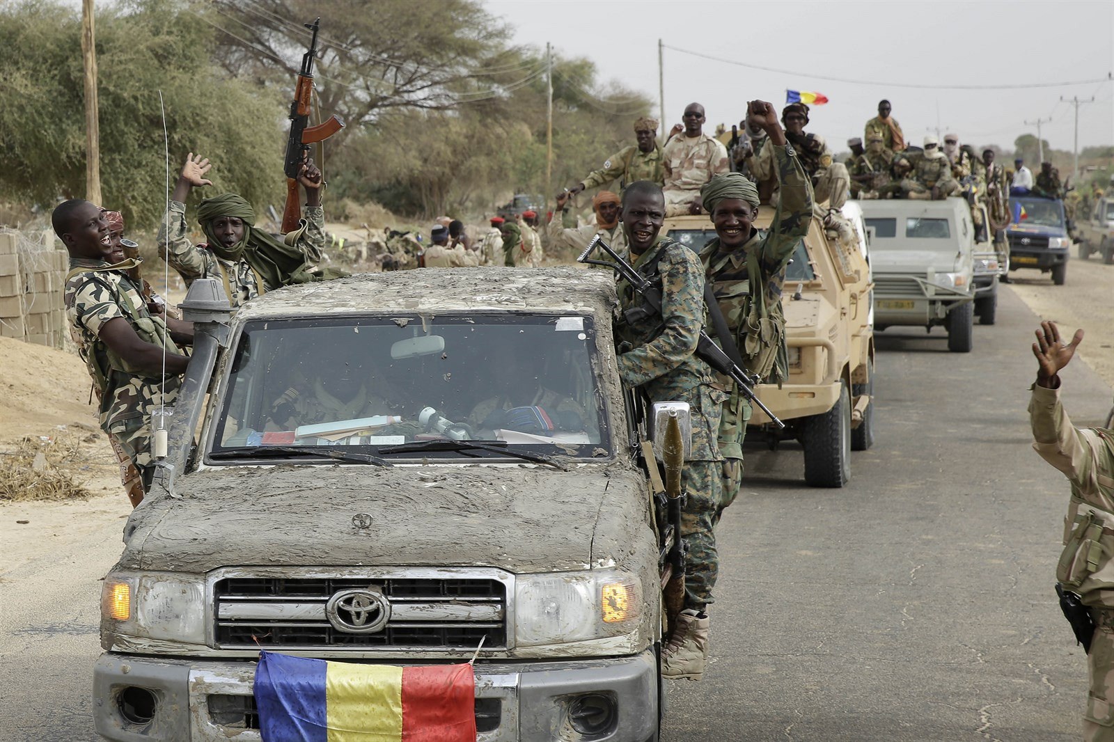 Do boje proti Boko Haram v Nigérii se zapojily i jednotky �adu (18. b�ezna 2015)