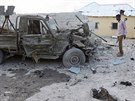 Teroristé pepadli hotel v centru Mogadia, zabili sedm lidí. (27. bezna 2015)