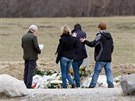 Píbuzní obtí havárie airbusu Germanwings pili uctít památku svých...