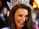 eská Miss 2015 Nikol vantnerová bhem finále soute
