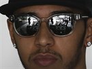 Lewis Hamilton ped kvalifikací na Velkou cenu Malajsie