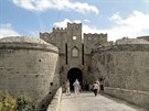 Vstup do pevnosti na Rhodu, díla maltézských rytí