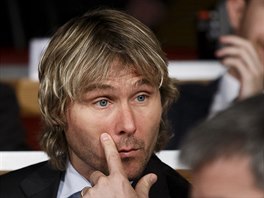 Pavel Nedvd z veden Juventusu Turn pi losu tvrtfinle Ligy mistr.