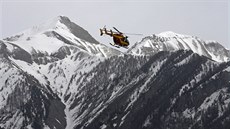 Francouztí záchranái pátrají po troskách zíceného airbusu (24. bezna 2015)