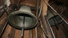 Zvony odbíjející as v kostele ve Zlín-típ (28. bezna 2015)