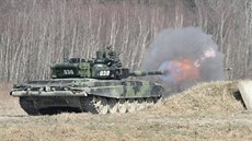 Ve vojenském výcvikovém prostoru Libavá absolvovali nováci 73. tankového...