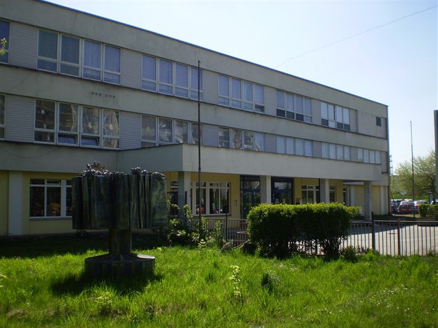 Základní škola Tupolevova v Letňanech.