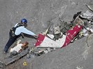 Záchranné týmy pátrají po obtech pádu airbusu Germanwings na jihu Francie (29....