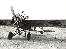 Fokkerm byly podobné i nmecké jednoploníky Pfalz E.I a E.VI, které byly...