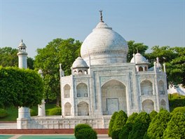 Indický Tád Mahal v tematickém parku Window of the World ve mst en-en....