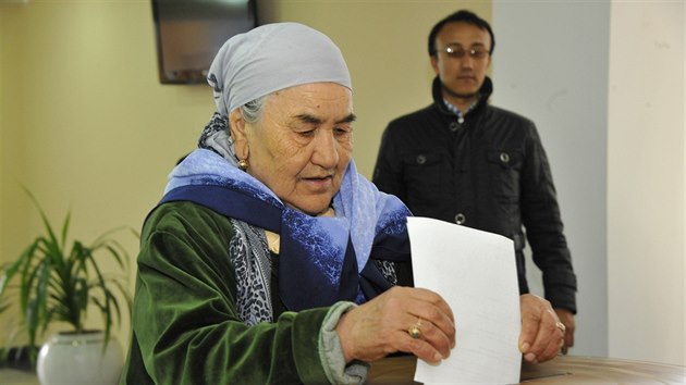 Vtz voleb v autoritskm Uzbekistnu byl pedem jasn (Takent, 29. bezna 2015).