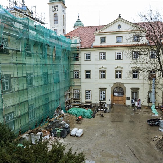 V souasné dob probíhá v Klementinu 2. etapa rekonstrukce.