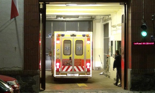 Smrt vězně na Pankráci. Lékařce, která ho vyšetřovala, hrozí až šest let