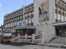 Vládní budova v Idlibu, který kontroluje Fronta an-Nusra (31. bezna 2015).