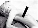 Madonna dala na Instagram snímek se zakrytými bradavkami, aby poukázala na...