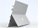 Konektory nového tabletu Surface 3 vetn zdíky pro microSD kartu pod...