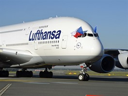 Airbus A380 Lufthansy poprvé v Praze v roce 2011