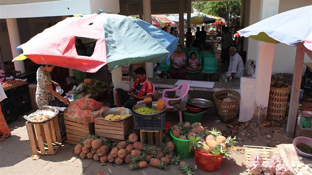 Obchody s ovocem či zeleninou přímo na nástupišti
