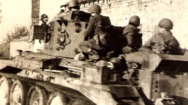 tok na Dunkerque s tanky Cromwell 28. jna 1944
