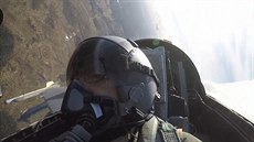 Americké F-16 cvií v Estonsku nedaleko hranic s Ruskem.