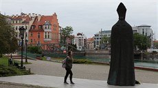 Na rozdíl od ateistických �ech� se Poláci stále pevn� dr�í katolické víry.