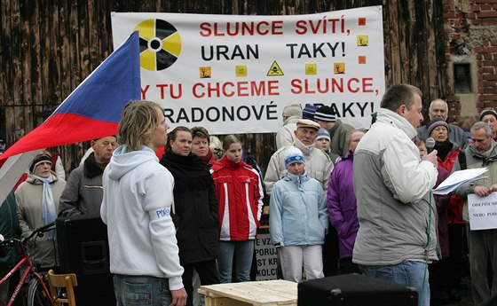 Jedna z demonstrací proti tb uranu v Osené.