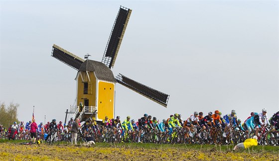Momentka z tradiní ardenské cyklistické klasiky Amstel Gold Race.