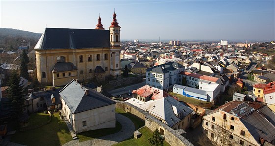 Pohled na msto ternberk ze stechy tamního hradu.