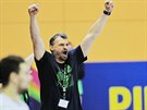 Plzeský trenér Martin etlík oslavuje úspnou akci.