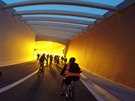 Tisíce cyklist projeli tunelem Blanka