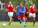 Bývalý premiér Stanislav Gross byl nadeným amatérským fotbalistou. (1. kvtna...