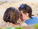 Kristen Stewartová a Alicia Cargileová na Havaji