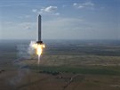 Jeden z test vertikálního pistání SpaceX Grasshopper