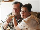 Bolek Polívka a Alena Mihulová ve filmu Domácí pée