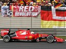 Sebastian Vettel z Ferrari bhem Velké ceny íny.