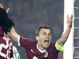 CO JE?! David Lafata se roziluje v derby praských S.