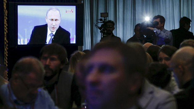 Rut novini sleduj televizn debatu s Vladimirem Putinem (16. dubna 2015)